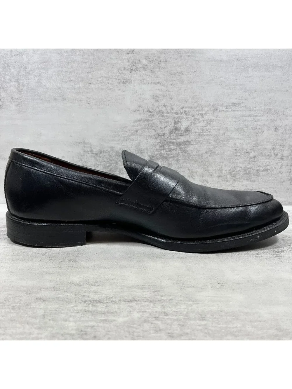 Brooks Brothers USA Made Leather Penny Loafer Dress Shoes - Men's Size 10.5 D